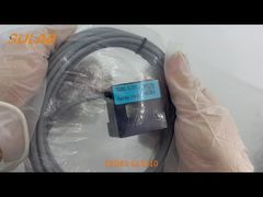 सुरक्षा गार्डिन के लिए EN/IEC 61496 के अनुरूप इन्फ्रारेड स्क्रीन के साथ कॉम्पैक्ट एलिवेटर लेवलिंग सेंसर