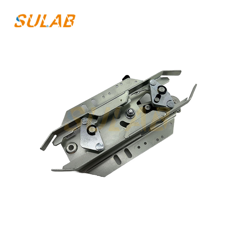 High Quality Fermator Door Lock CSK-AA81CD200-2 with One Year Warranty for Elevator Door Vane