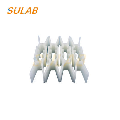 लिफ्ट लैंडिंग डोर स्लाइडर क्लिप QKS9 - चिकनी दरवाजा आंदोलन और मित्सुबिशी-प्रकार संगतता के लिए पहनने के प्रतिरोधी पीए सामग्री