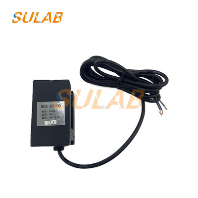 एलिवेटर लेवलिंग सेंसर स्विच एनडीएस-83 सीरीज फोटोइलेक्ट्रिक नॉन-कॉन्टैक्ट डिटेक्शन के साथ मिलीमीटर-स्तर की सटीकता और दो-चैनल आउटपुट के लिए