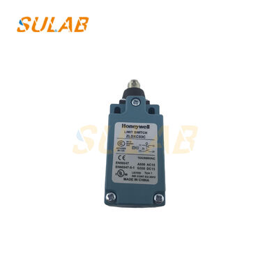 हैंडरेल इनलेट और स्टेप चेन सुरक्षा के लिए ऑटोमैटिक रीसेट के साथ ओरिजिनल ZLDXC03C हिताची एस्केलेटर सेफ्टी लिमिट स्विच